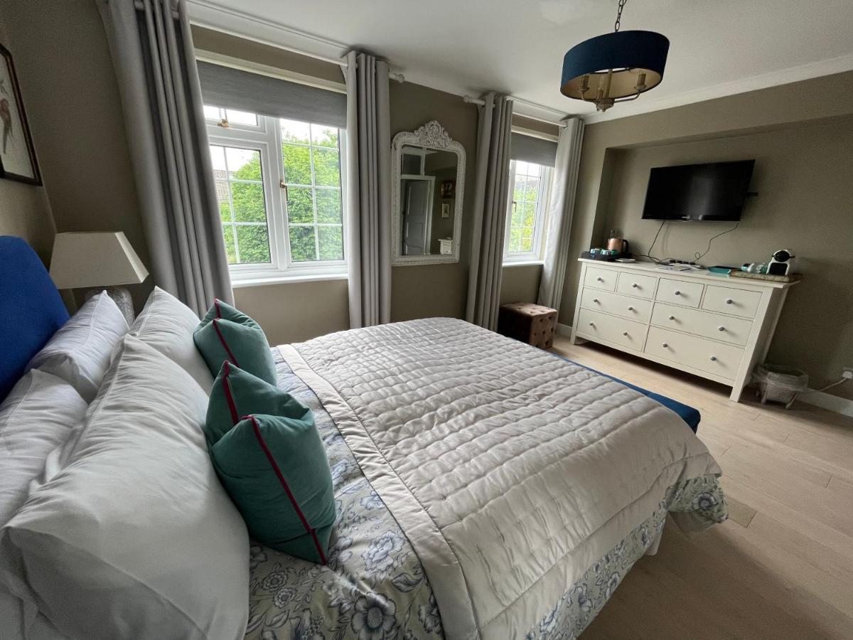 En-Suite Luxury Large Bedroom With Parking And Two Tickets To Kew Gardens Exterior photo